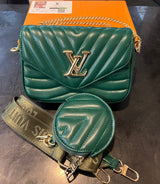 LOUIS VUITTON NEW WAVE MULTI POCHETTE